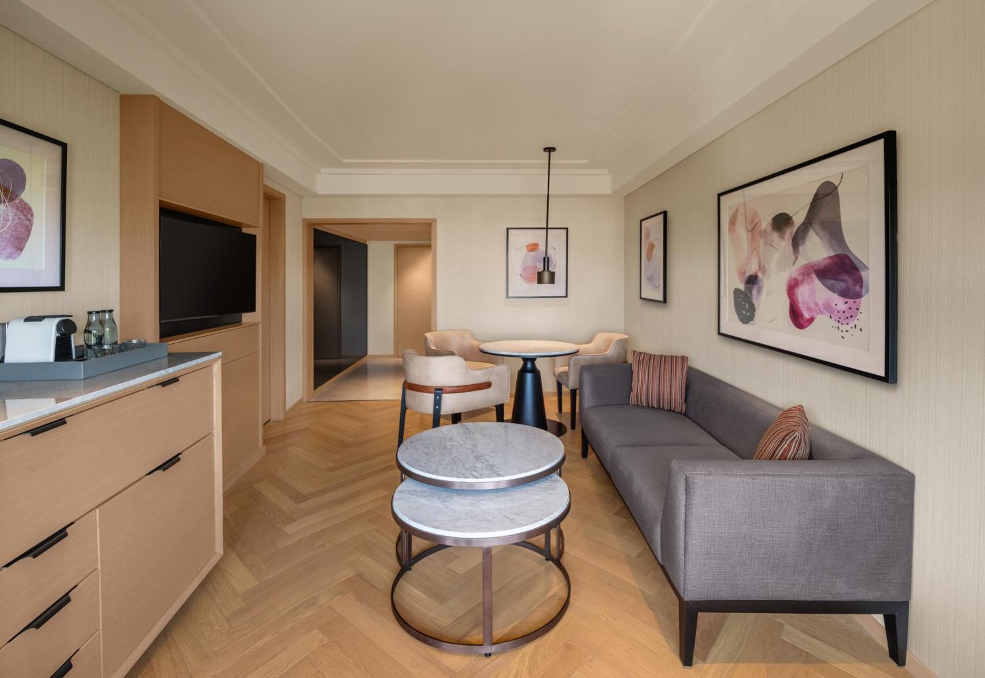 Hotel The Residency, Chennai Zewnętrze zdjęcie