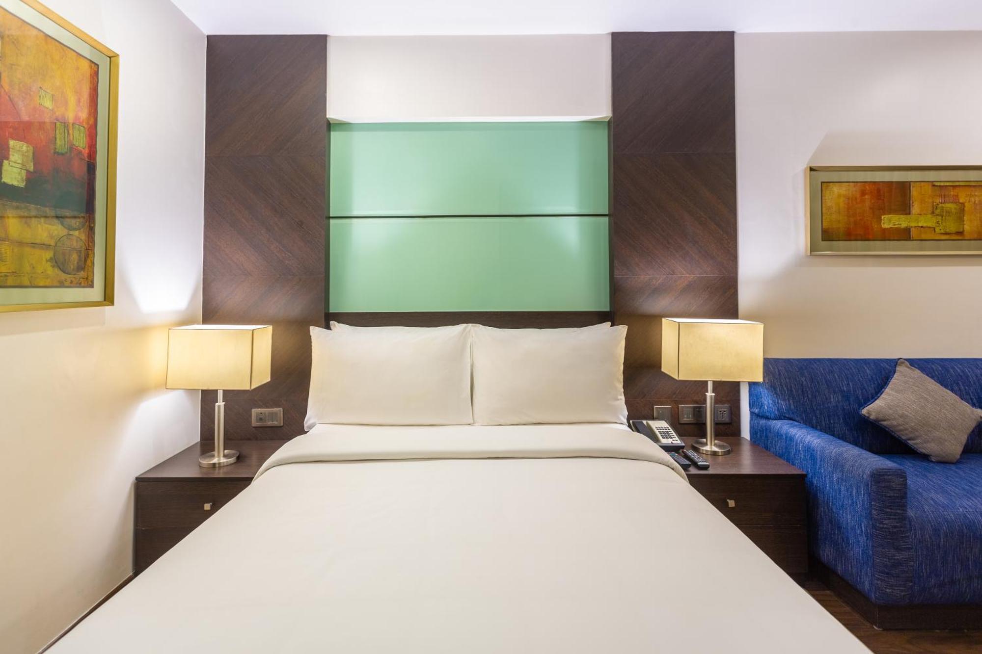Hotel The Residency, Chennai Zewnętrze zdjęcie